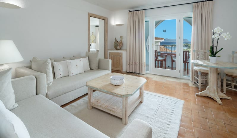 HOTEL ROMAZZINO -  PREMIUM SUITE  LIVING ROOM